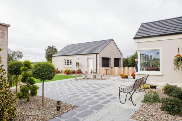 Arvalee Retreat With Outdoor HotTub Bed and Breakfast Omagh Buitenkant foto